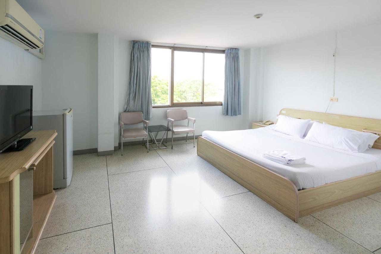 Tokyo Hotel Ubon Ratchathani Eksteriør bilde
